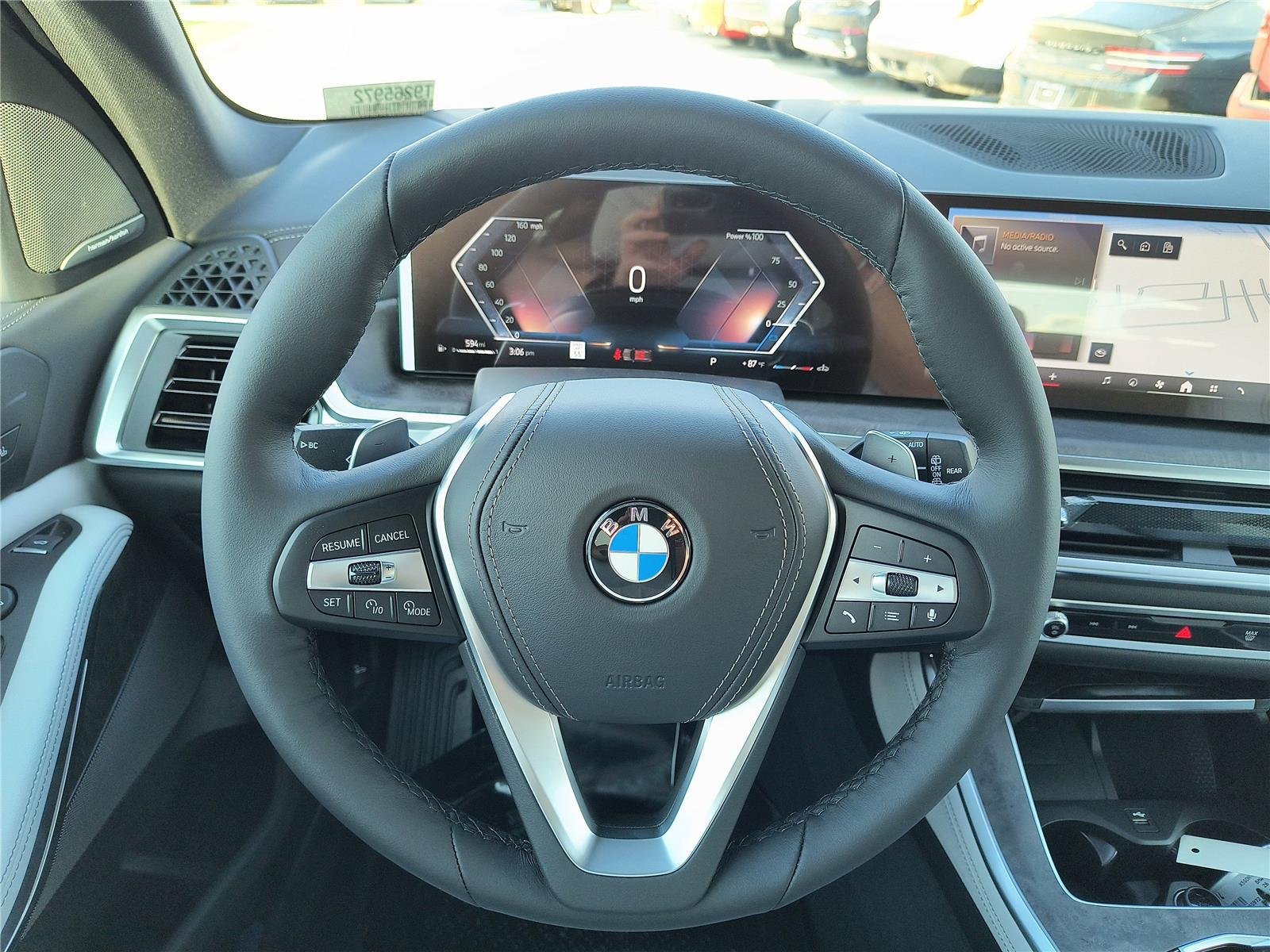 New 2026 Skyscraper Grey Metallic BMW sDrive40i image 8