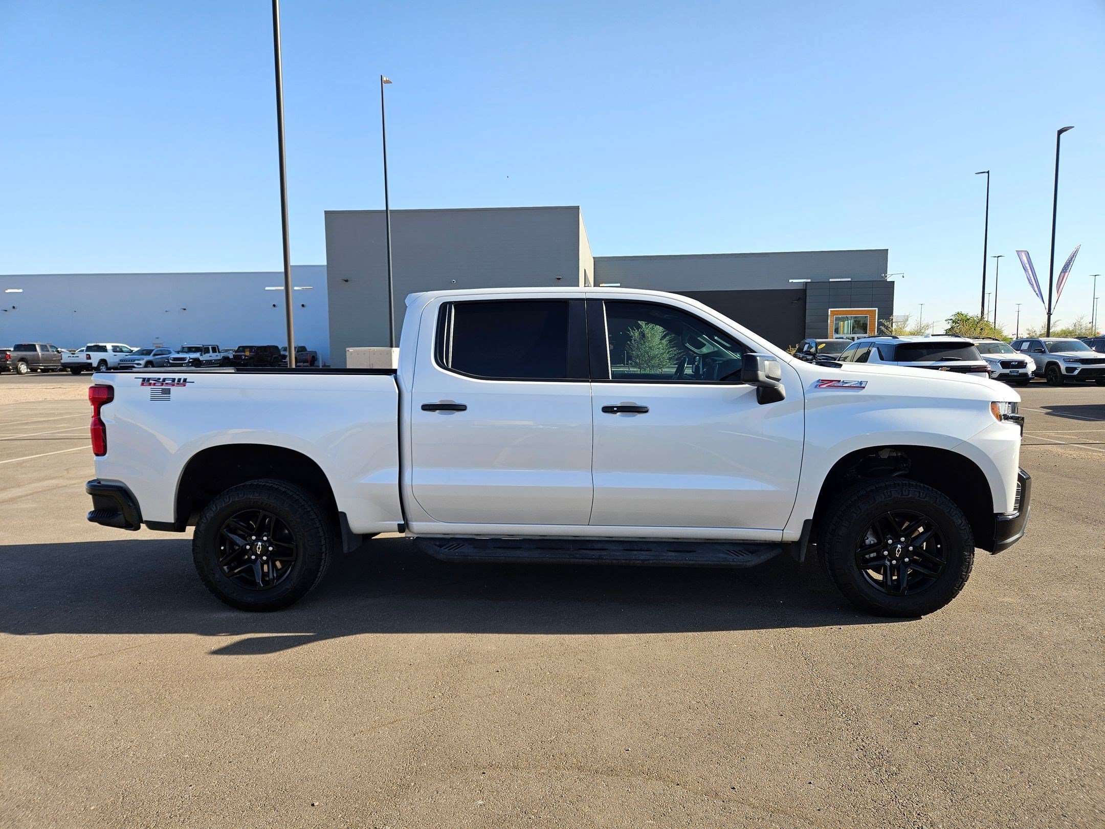 Certified Used 2021 IRIDESCENT PEARL TRICOAT Chevrolet LT Trail Boss image 6