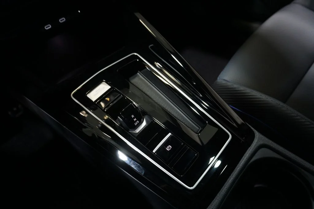 New 2026 Black Volkswagen 2.0T image 20