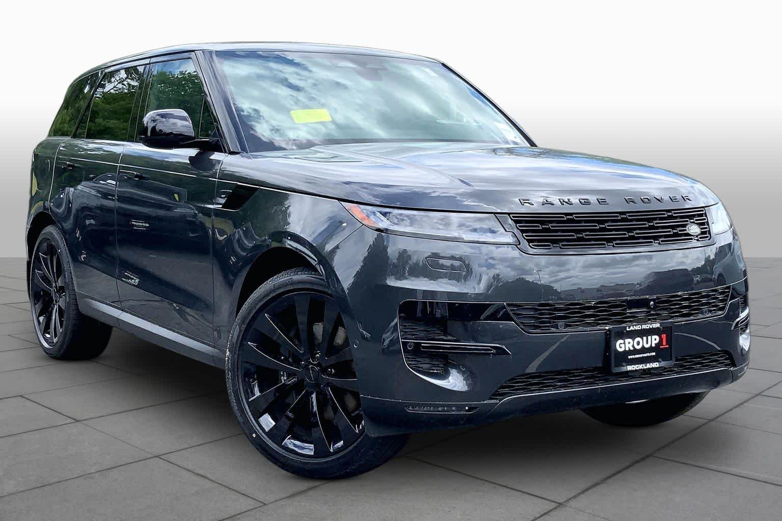 New 2026 Carpathian Grey Land Rover SE image 17