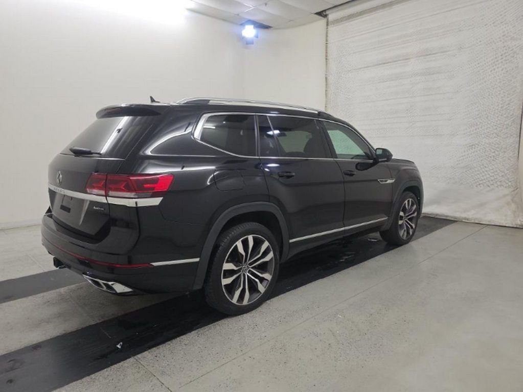 Used 2023 Black Volkswagen 3.6L V6 SEL Premium R-Line image 4