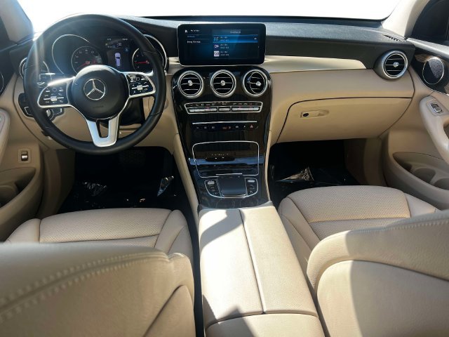 Certified Used 2022 Black Mercedes-Benz GLC 300 image 15
