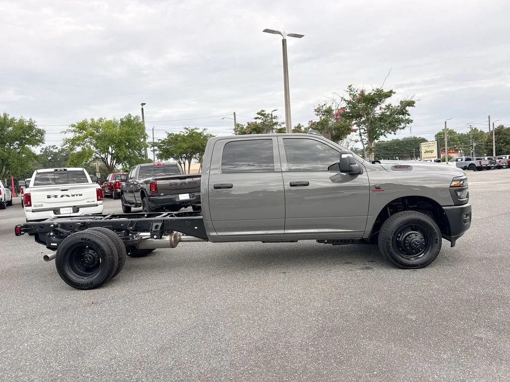 New 2026 Ceramic Gray Clear-Coat Exterior Paint RAM Tradesman image 2