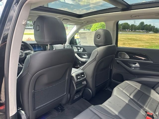 New 2026 Obsidian Black Metallic Mercedes-Benz GLE 350 image 17