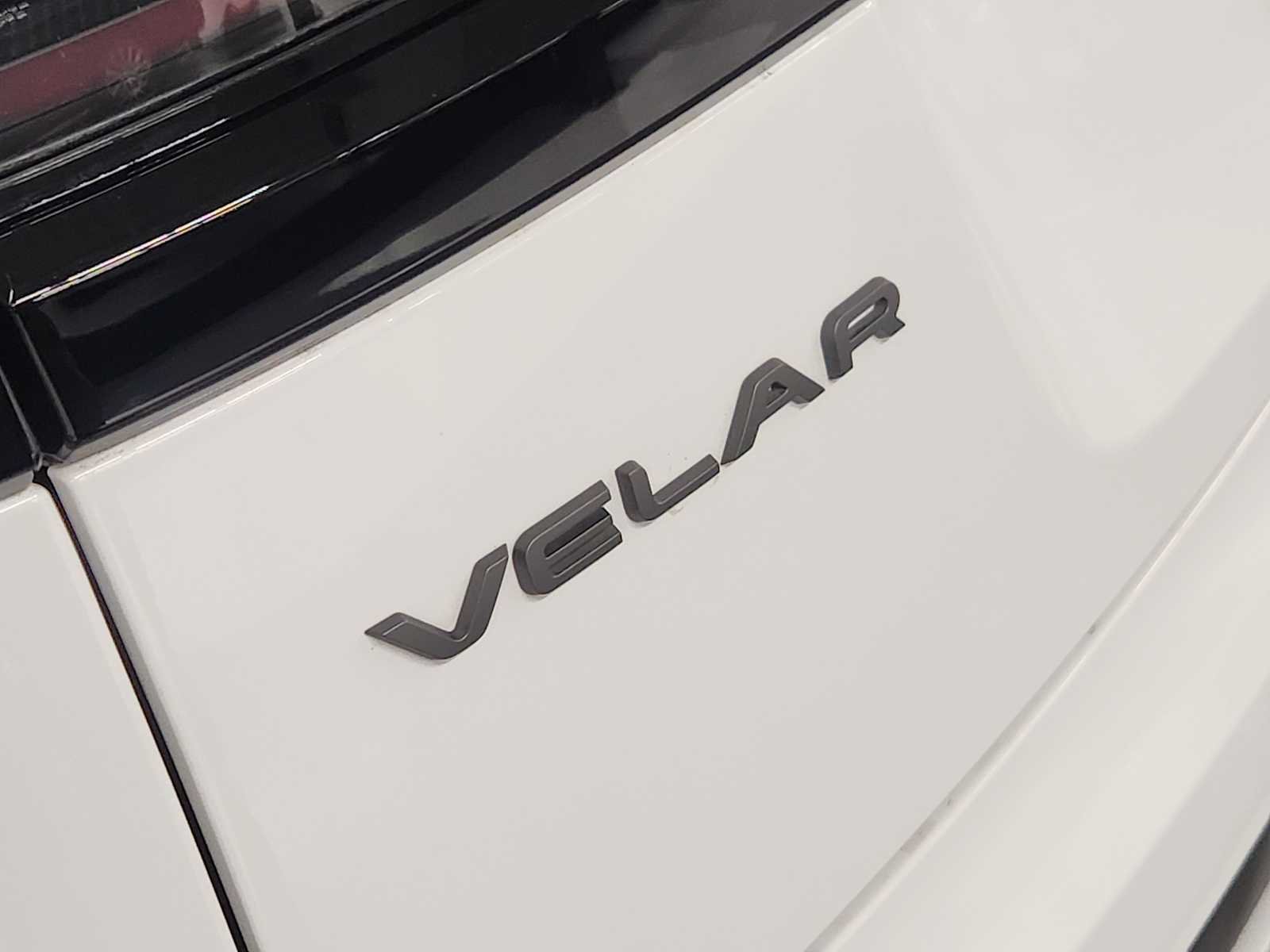 New 2026 Fuji White Land Rover S image 13