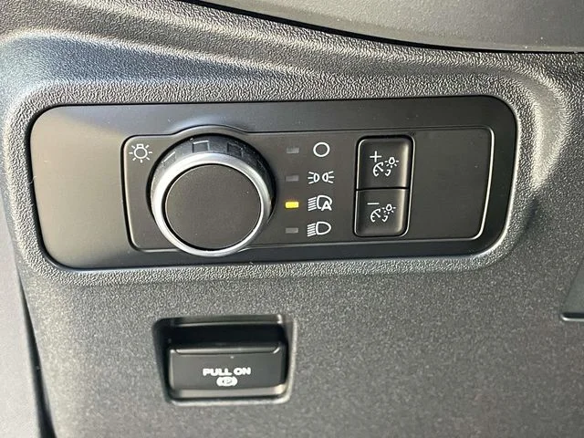 New 2026 Avalanche Gray Ford Big Bend® image 12