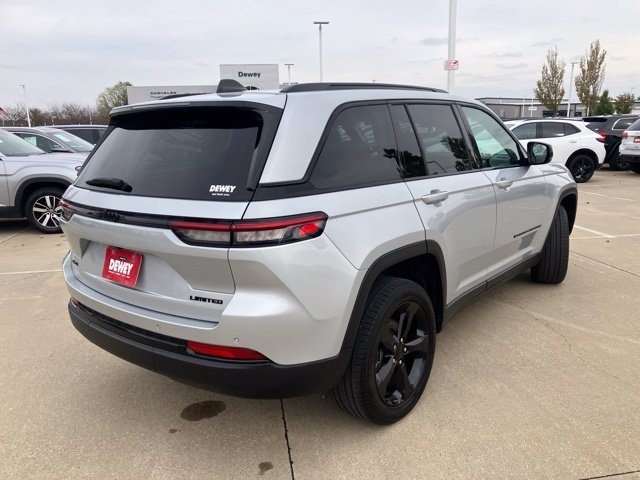 Certified Used 2023 Silver Zynith Jeep Limited image 19