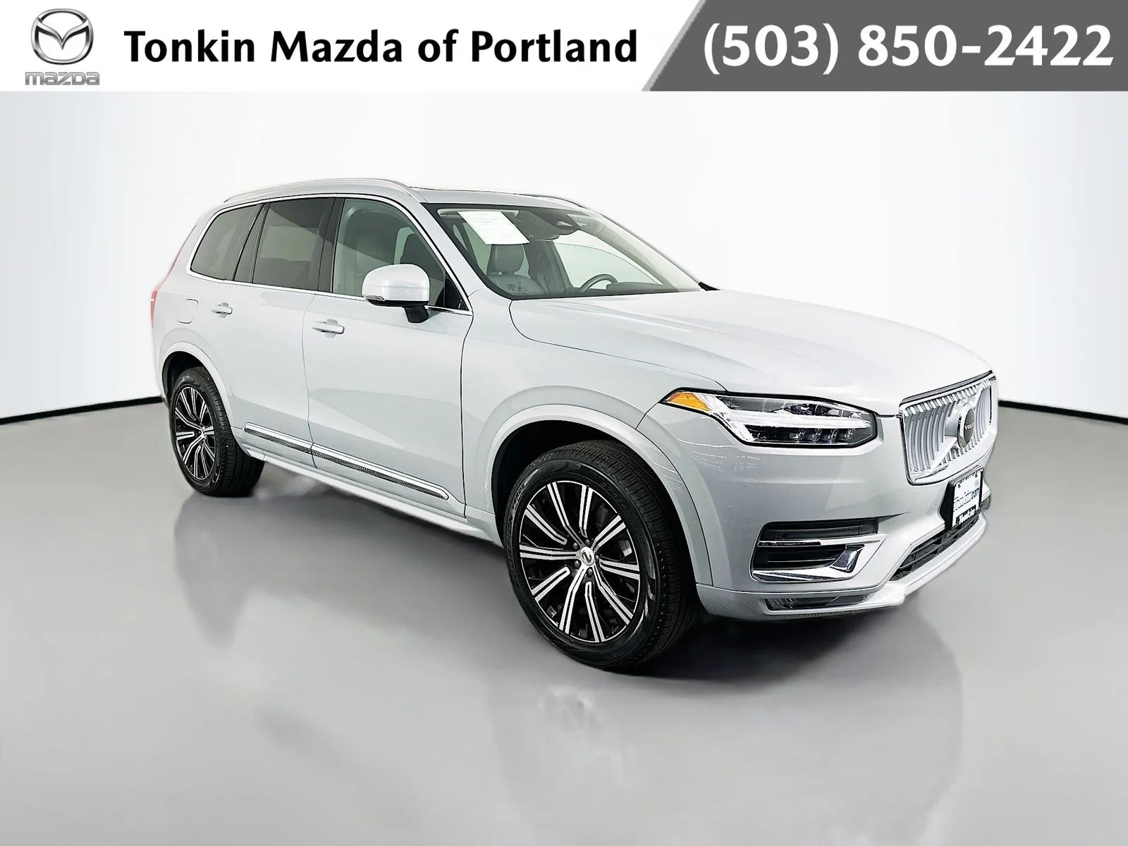 2025 Volvo XC90 B5 Core Bright 4WD's photo