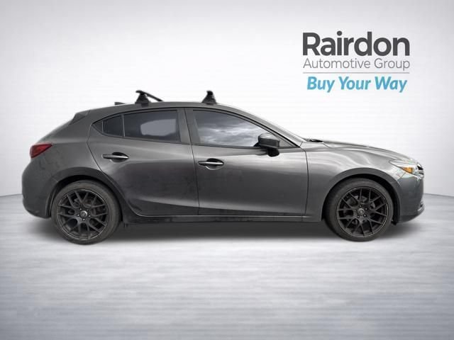 Used 2018 Machine Gray Metallic Mazda Grand Touring image 5