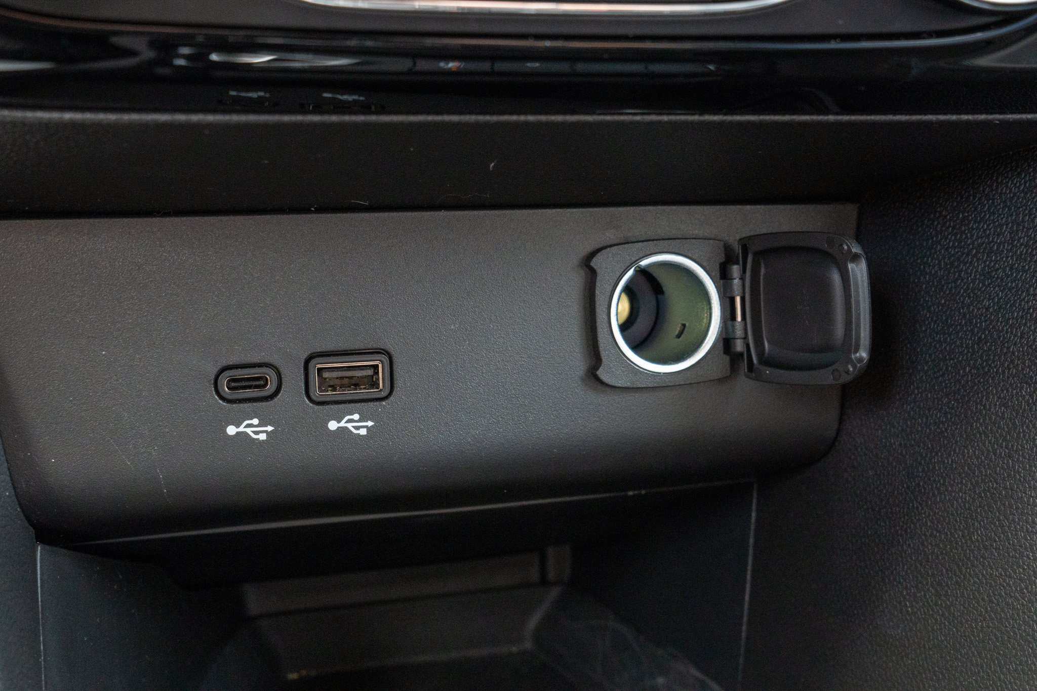 2026 Buick Encore GX Sport Touring - Photo 21