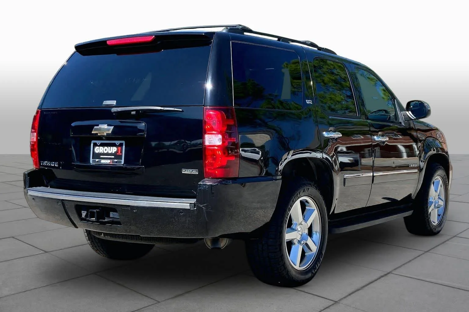 Used 2011 Black Chevrolet LTZ image 12