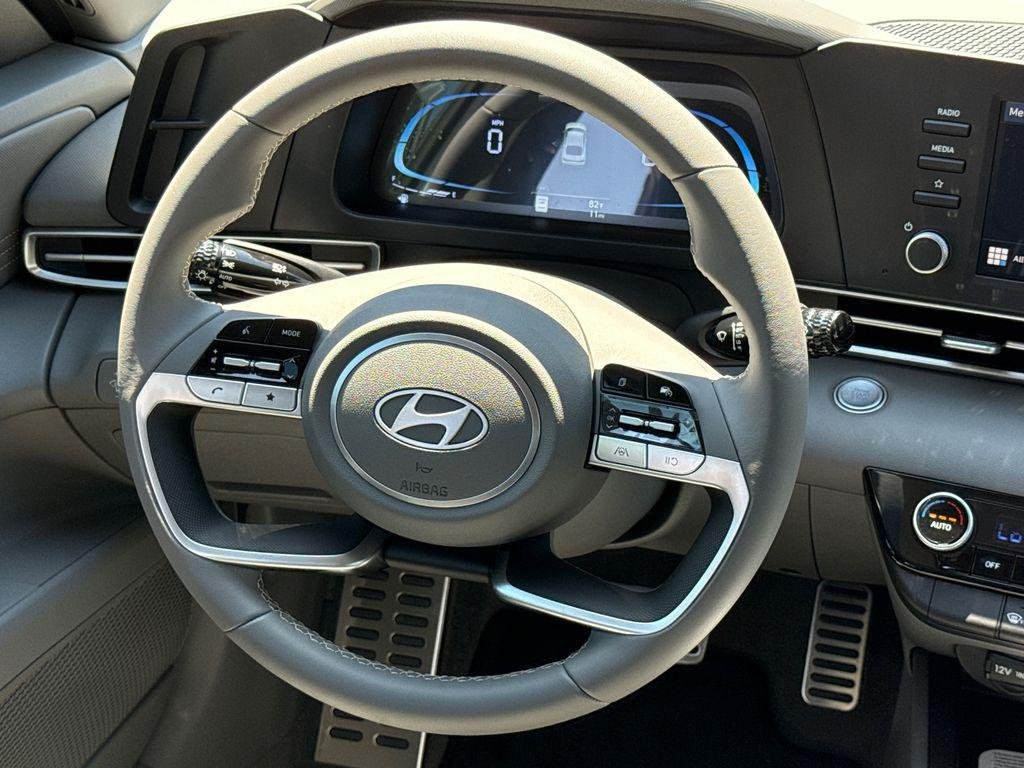 New 2026 White Hyundai SEL Sport image 12