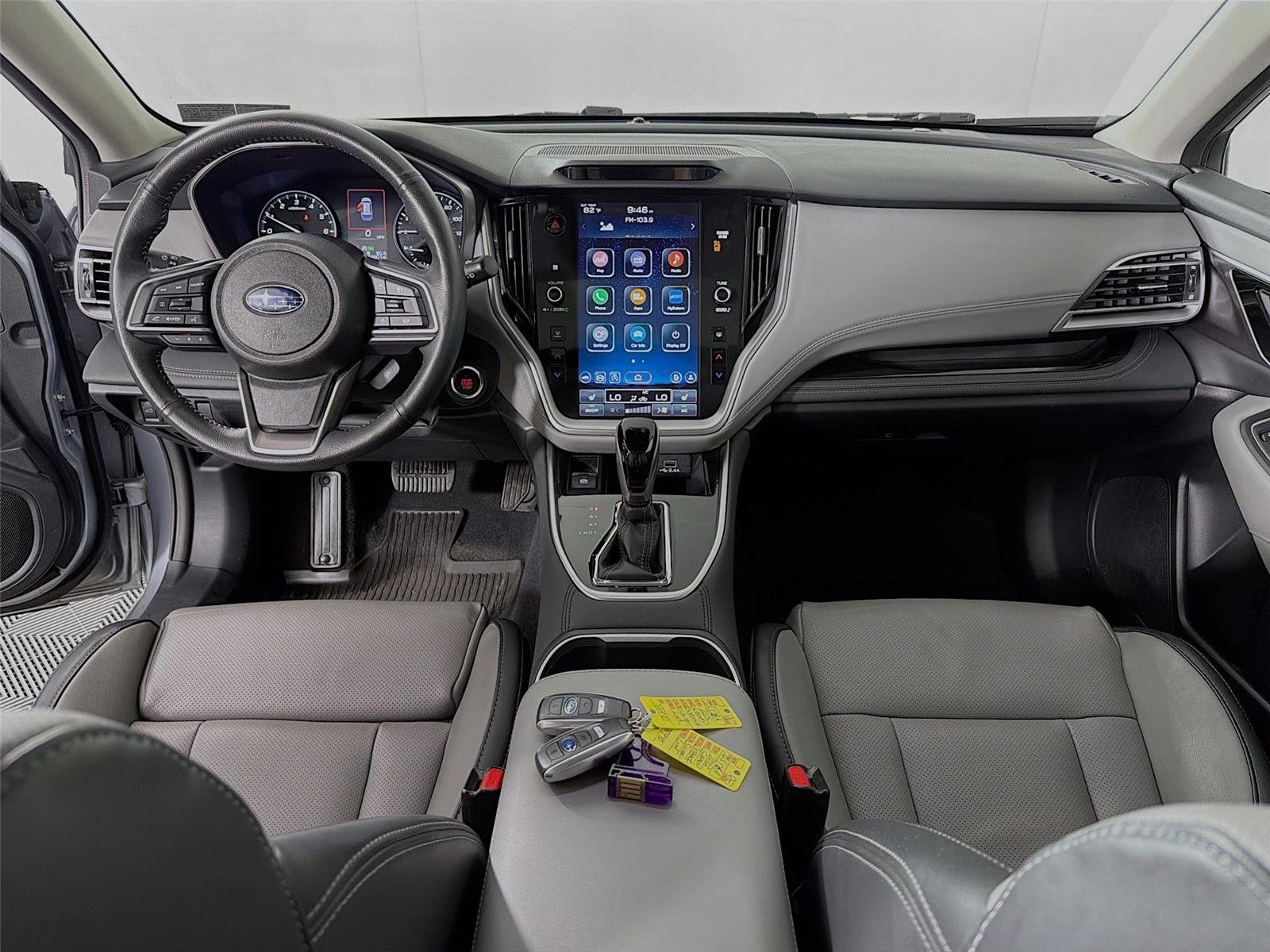 Used 2025 Ice Silver Metallic Subaru Limited image 27