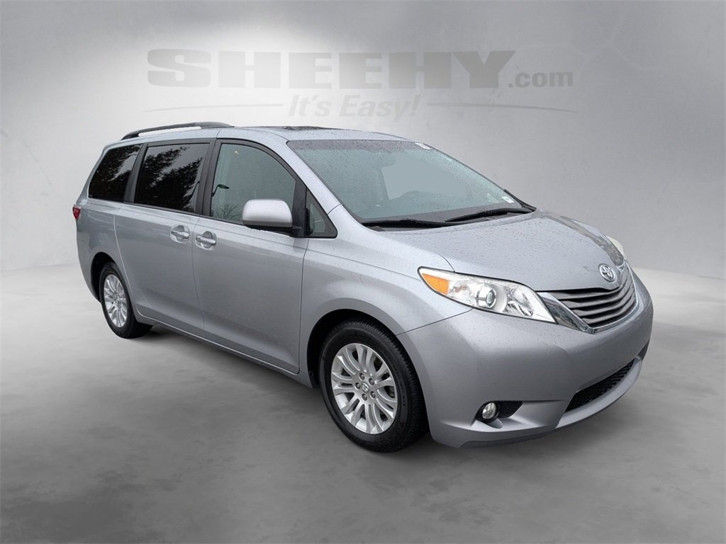 Used 2017 Toyota Sienna XLE with VIN 5TDYZ3DC7HS881707 for sale in Cockeysville, MD