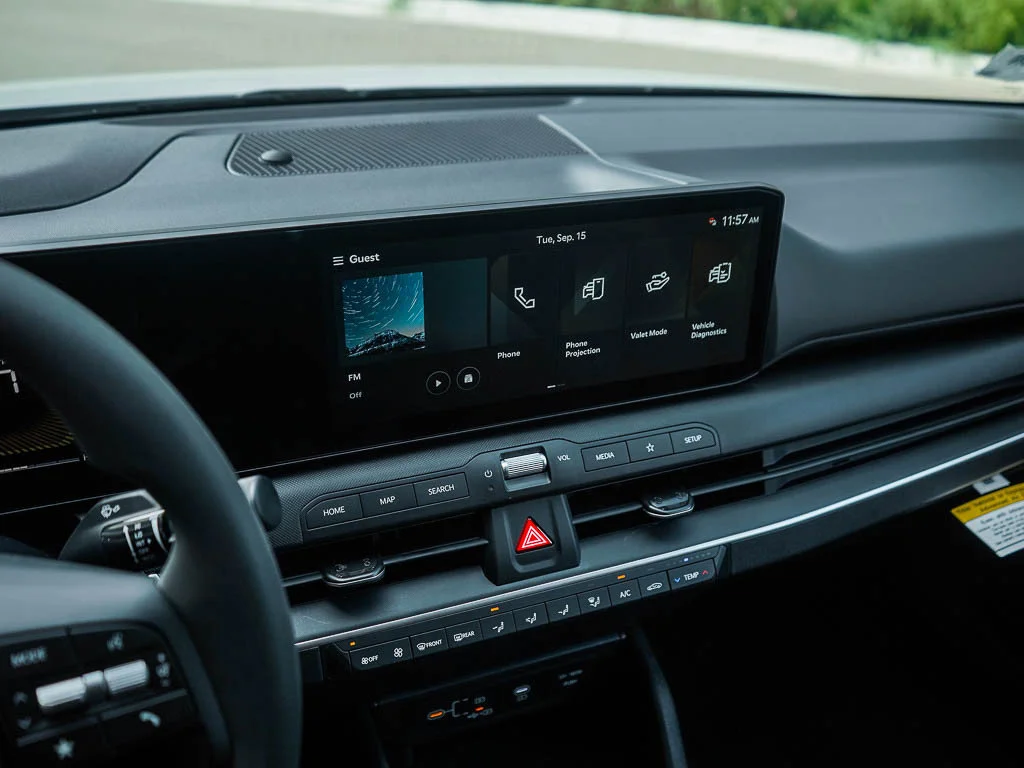New 2026 Snow White Pearl Kia LX Sedan FWD image 21