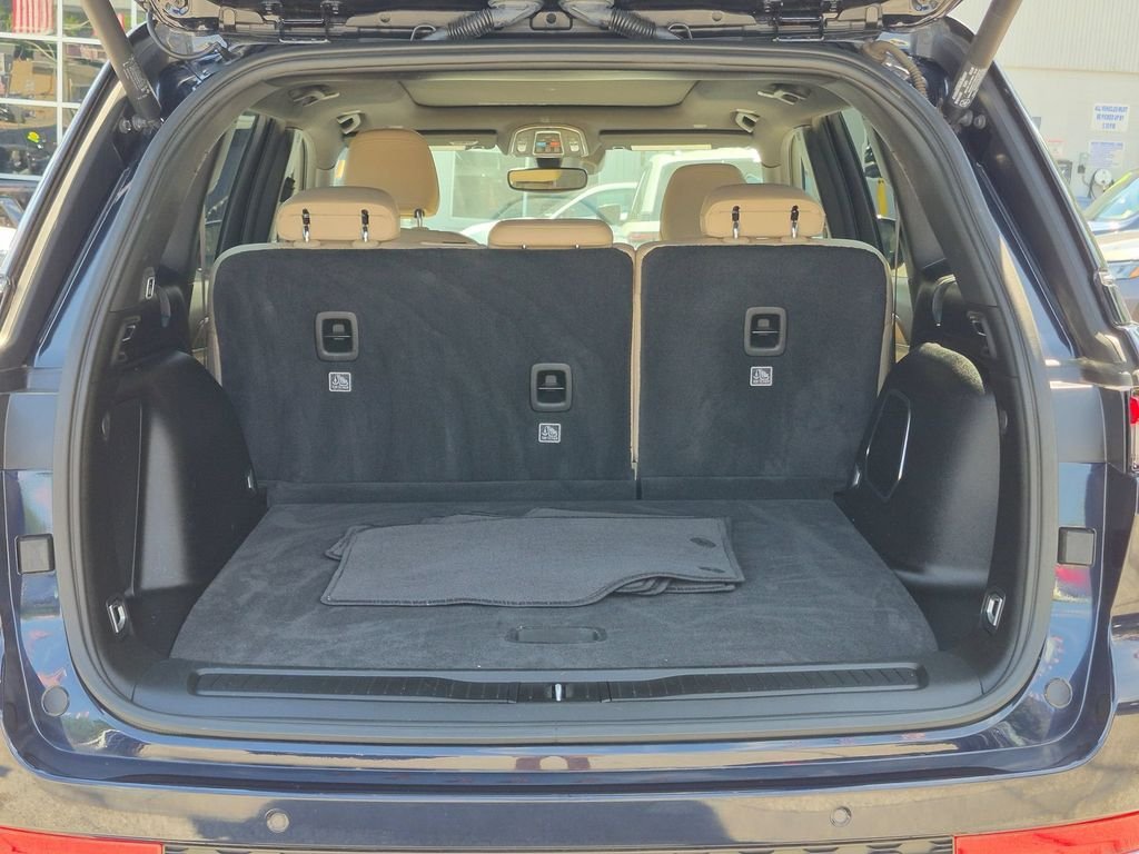 Used 2023 Black Jeep 4xe image 8
