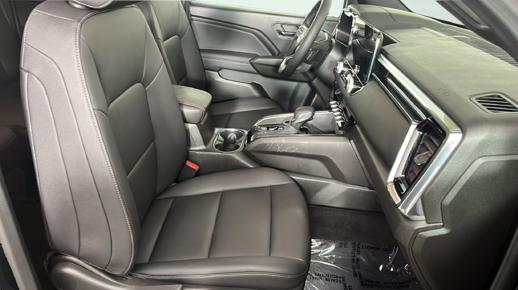 Used 2024 Black GMC Elevation image 23