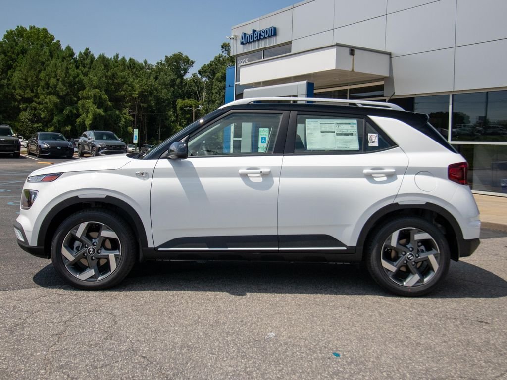 New 2026 White Hyundai SEL image 5