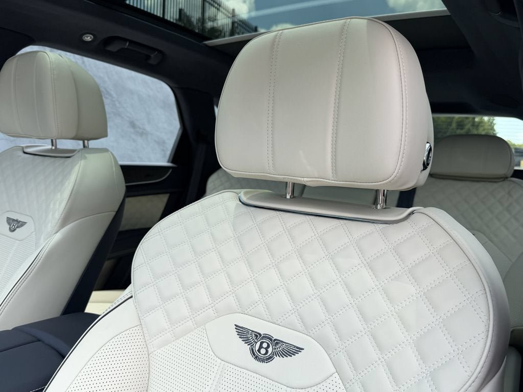 Used 2023 Glacier White Bentley Azure image 35