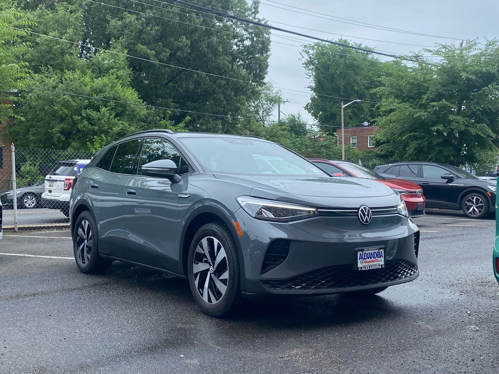 2023 Volkswagen ID.4 PRO LG's photo