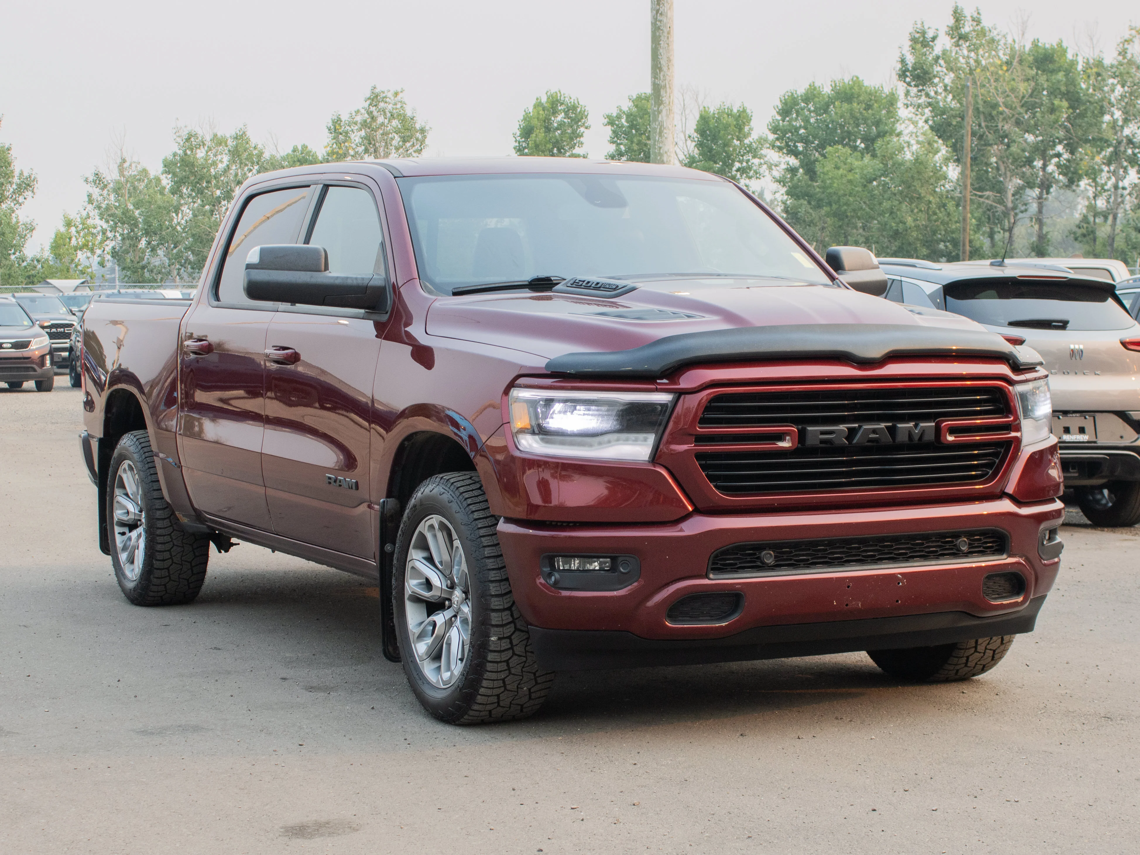 Used 2019 Red RAM Sport* | Heated & Ventilated Seats | Panoramic Sunroof | Electronic Locking Rear Differential | image 9