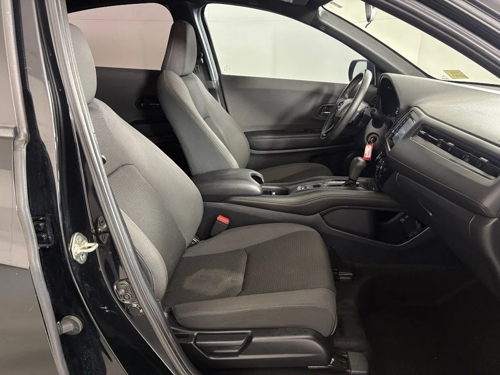 Used 2019 Crystal Black Pearl Honda Sport image 35