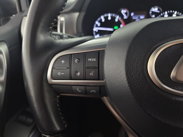 Certified Used 2023 Silver Lexus 460 image 16