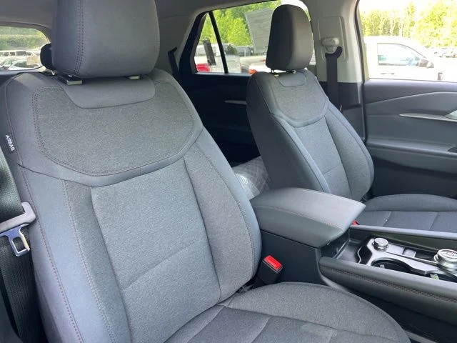 New 2026 Agate Black Metallic Ford Active image 29
