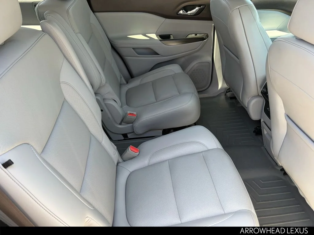 Used 2018 White GMC SLT-2 image 34