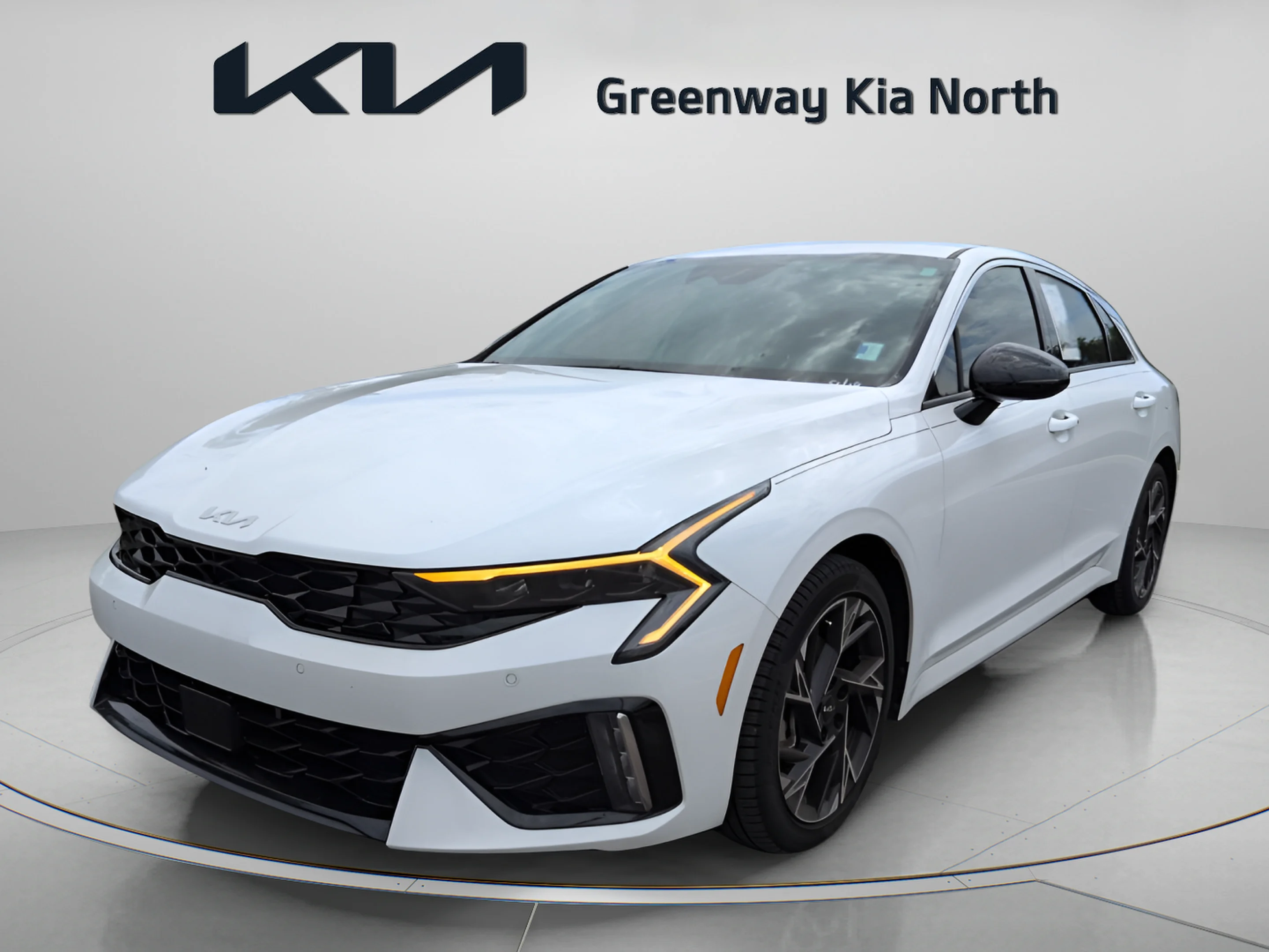 Used 2025 Snow White Pearl Kia GT-Line image 3