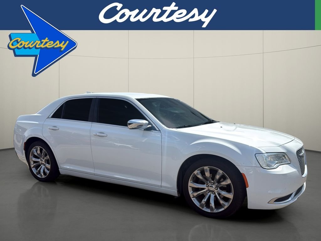 2019 Chrysler 300 Touring