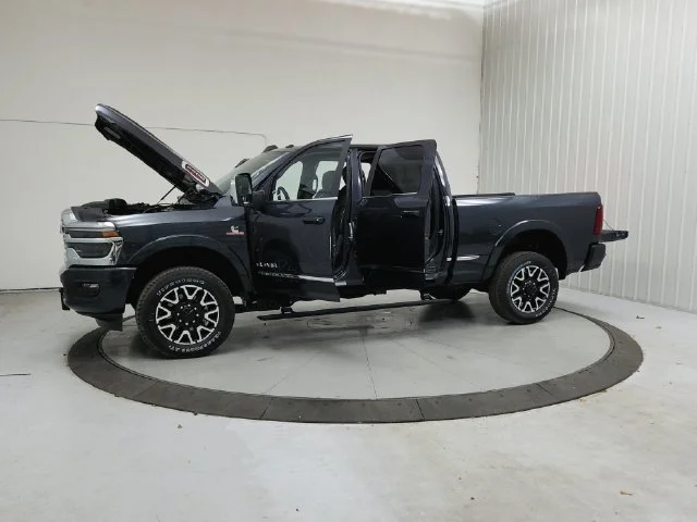 2025 RAM 2500 Limited - Photo 12