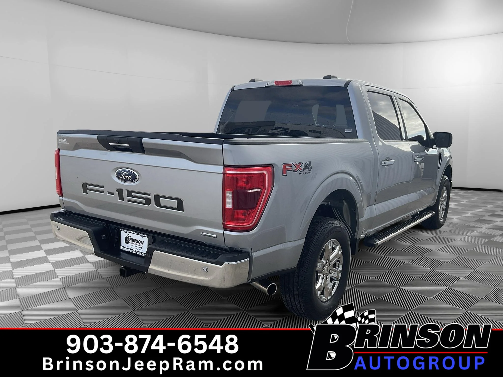 Used 2023 Iconic Silver Metallic Ford XLT image 7