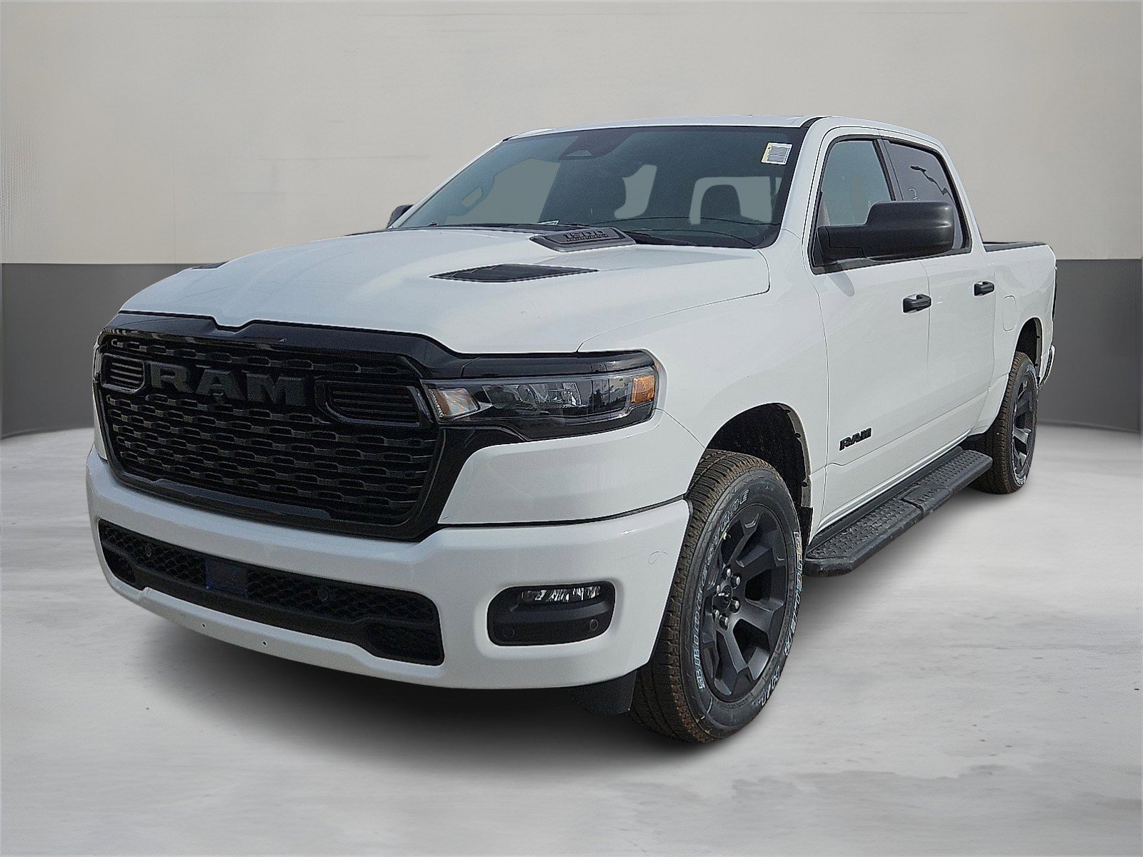2026 RAM 1500 Express 4x4 Crew Cab 5'7's photo