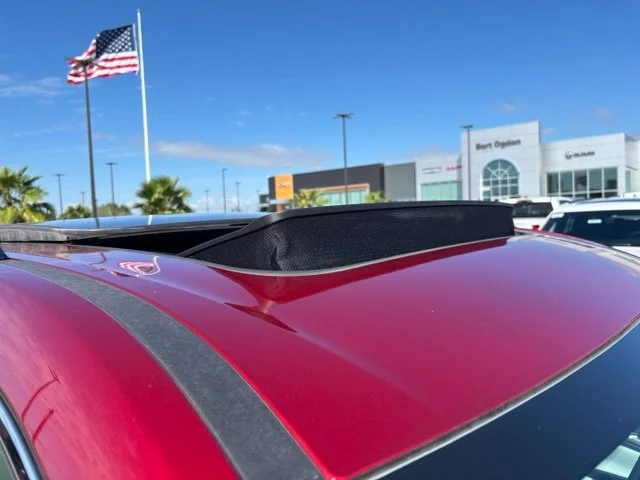 Used 2025 Red Chevrolet High Country image 6