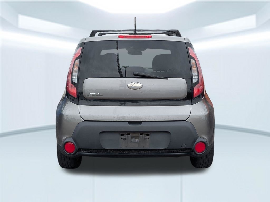 Used 2014 Gray Kia Base image 4