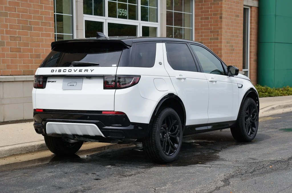 New 2026 Fuji White Land Rover Landmark image 6