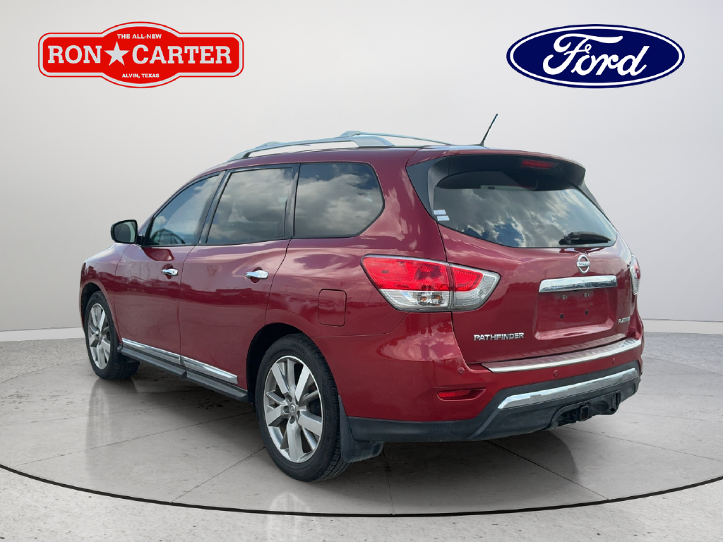 Used 2015 Cayenne Nissan Platinum image 4