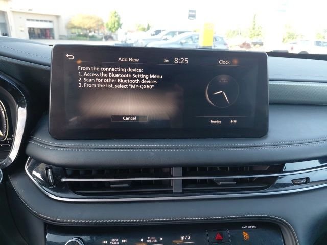 Used 2023 Graphite Shadow INFINITI LUXE image 18