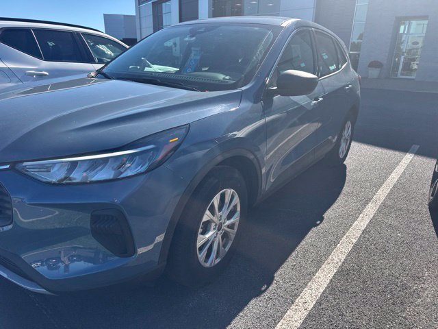 Used 2023 Blue Ford Active image 1
