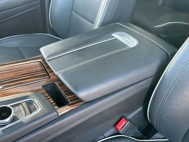 2023 Cadillac Escalade ESV Premium Luxury - Photo 21