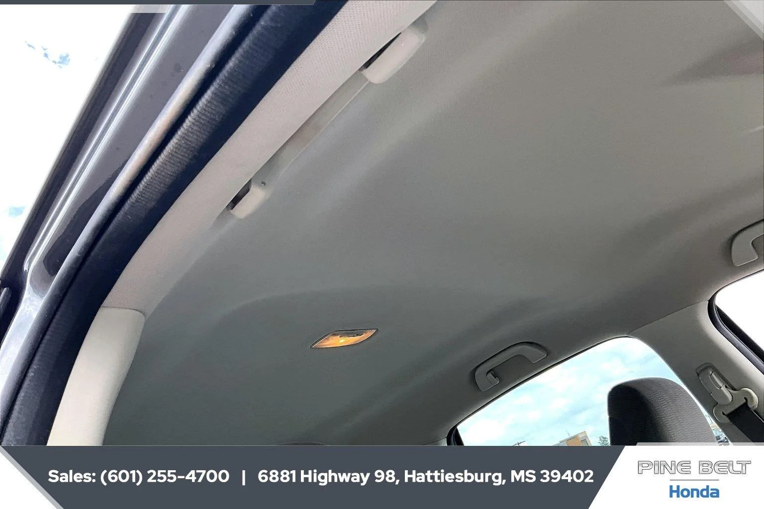 Used 2014  Honda LX image 16