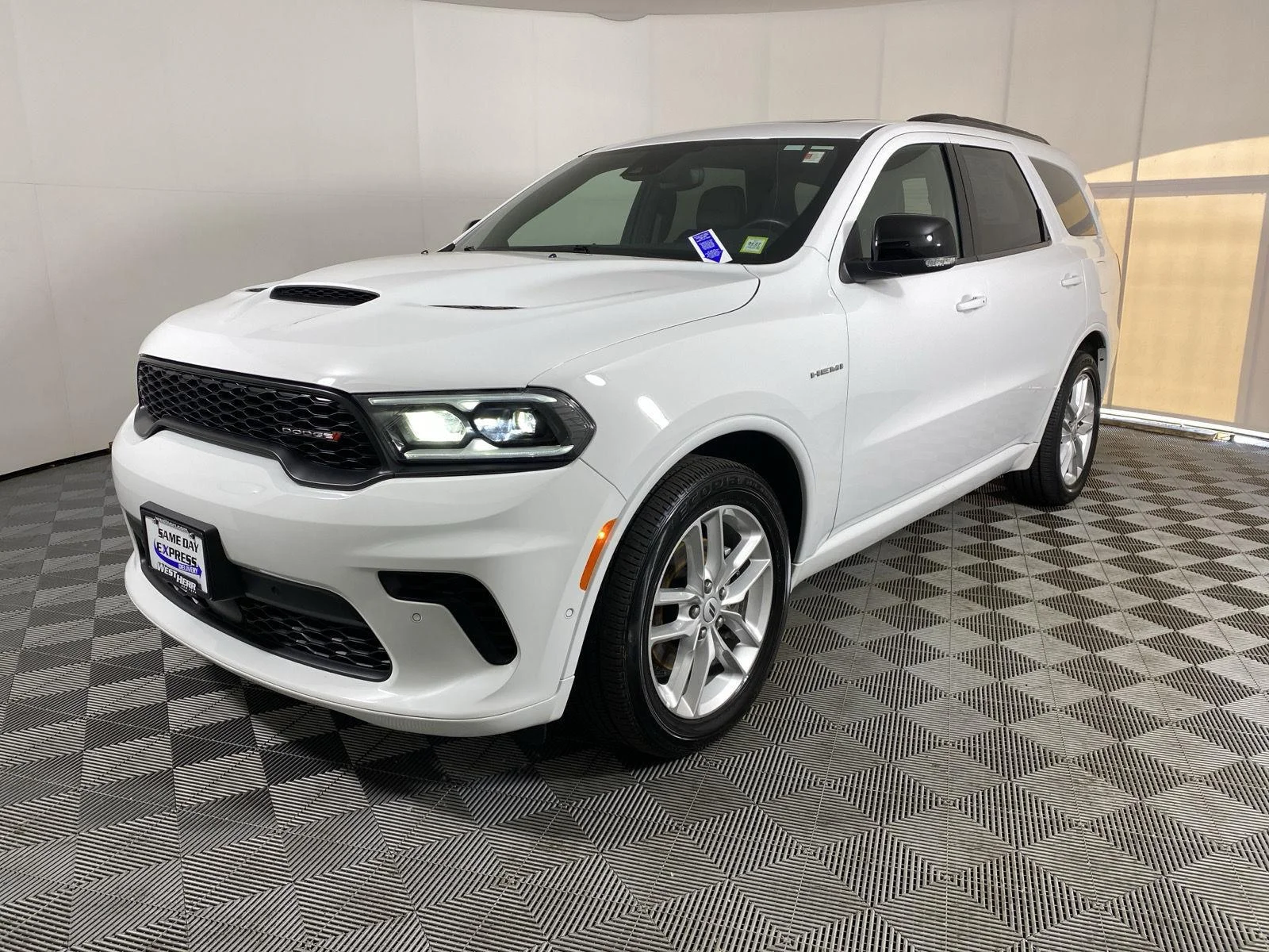 Used 2025 White Knuckle Dodge R/T image 3