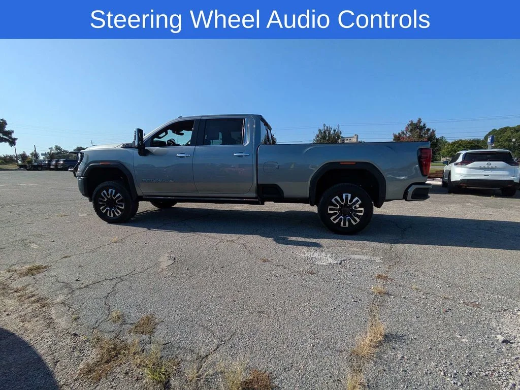 Used 2025 Silver GMC Denali Ultimate image 7