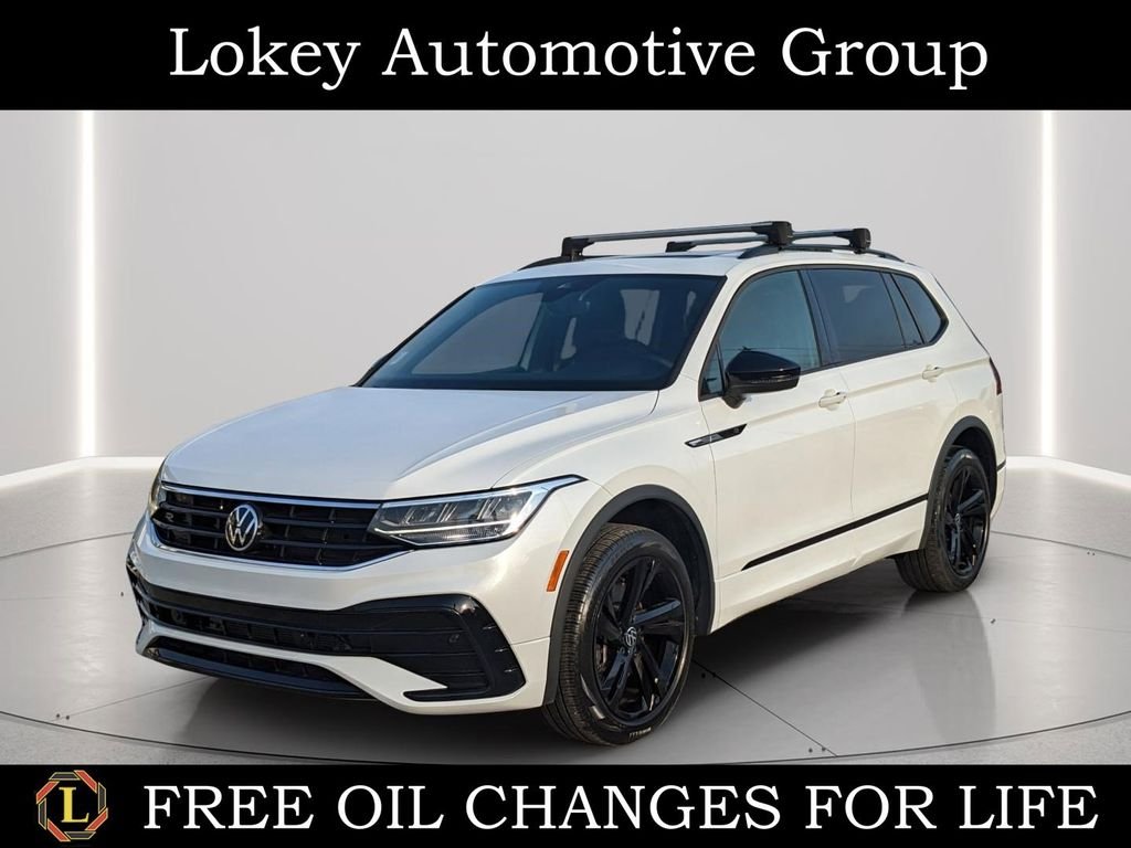 2023 Volkswagen Tiguan SE R-LINE BLACK
