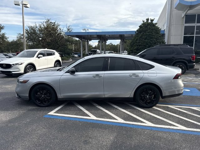 2025 Honda Accord SE - Photo 7
