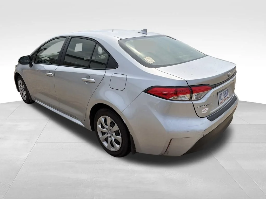 Used 2025 Silver Toyota LE image 7