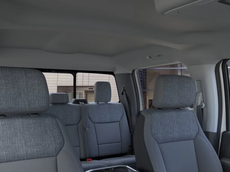 New 2026 Oxford White Ford XLT image 40