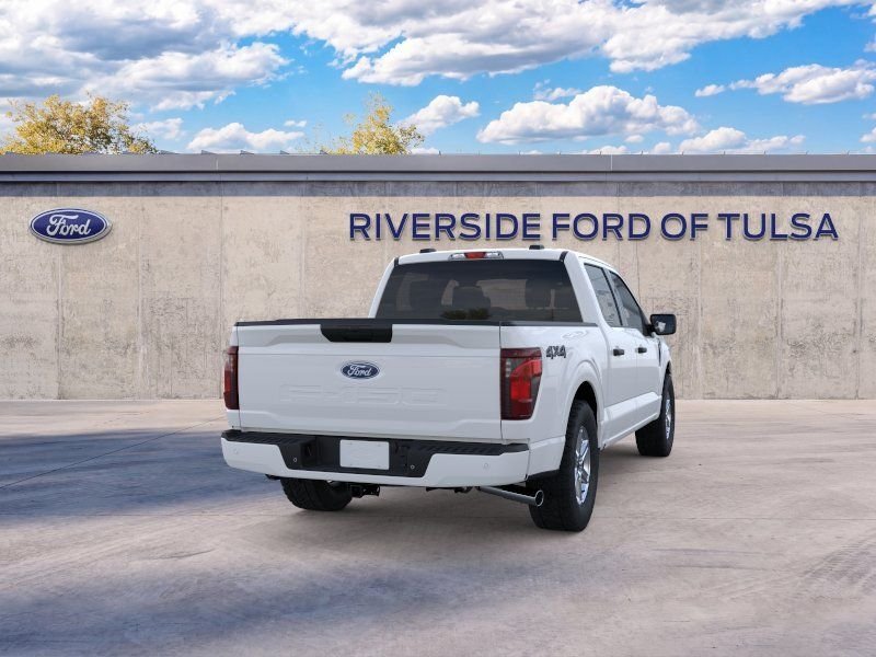 New 2026 Oxford White Ford XLT image 8