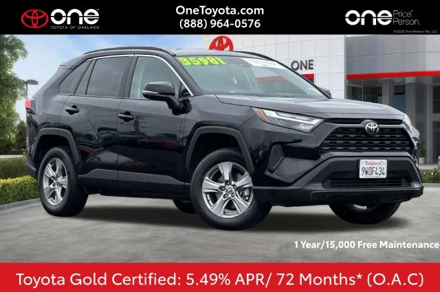 2025 Toyota RAV4 XLE